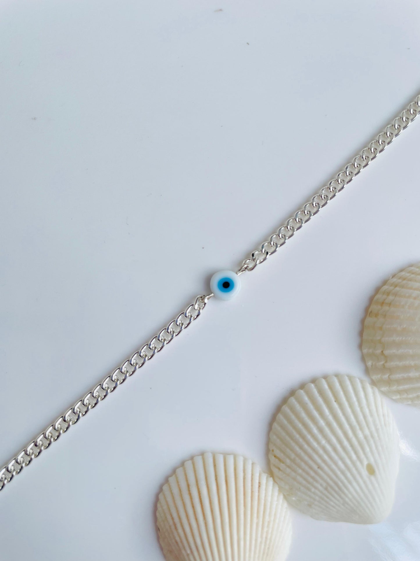 Glass evil-eye bracelet