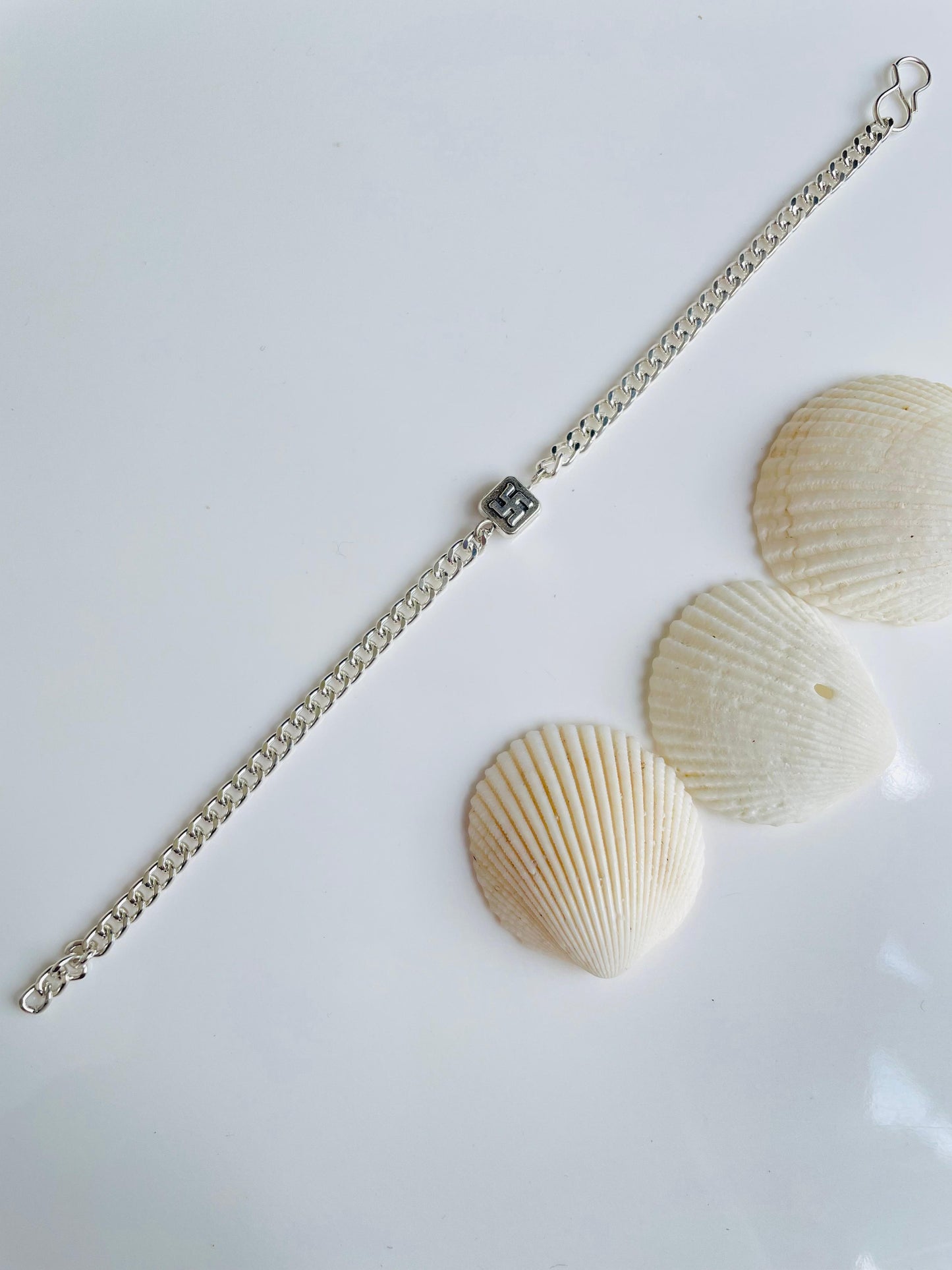 Swastik chain bracelet