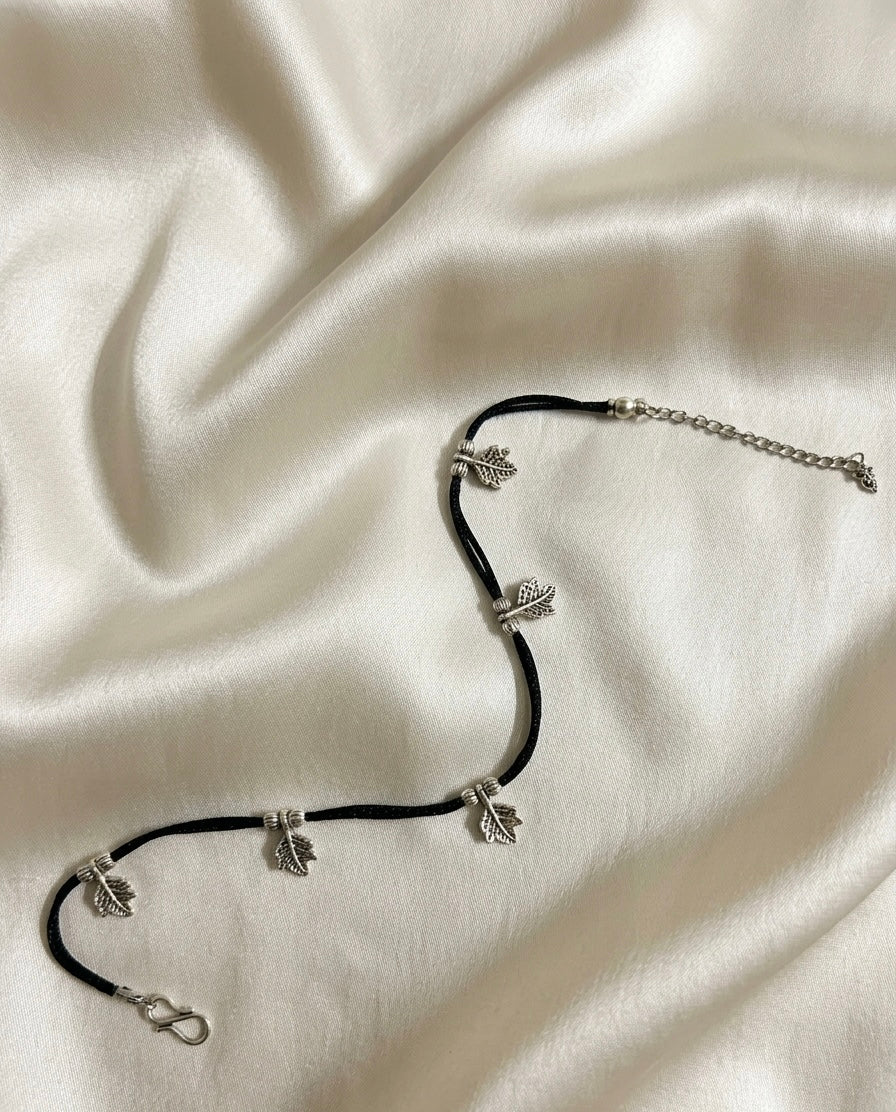Leaf with beads anklet