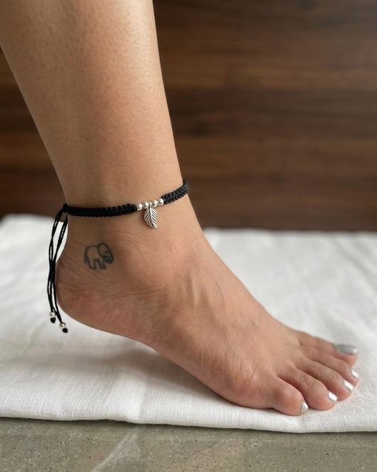 Silver beads with leaf adjustable anklet