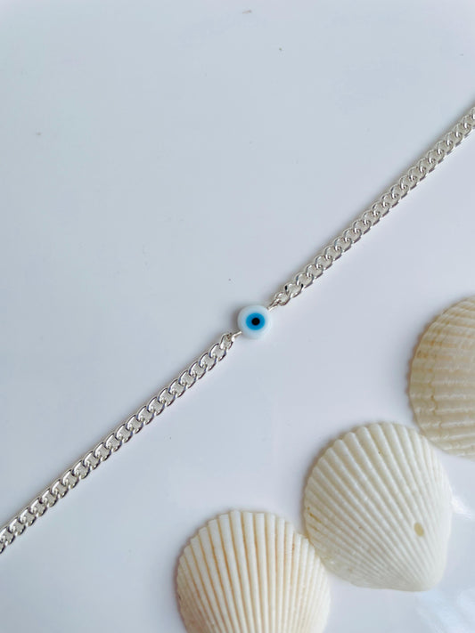 Glass evil-eye bracelet
